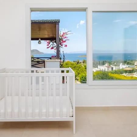 House With Sea View And Shared Pool In Bodrum 터그트레이스