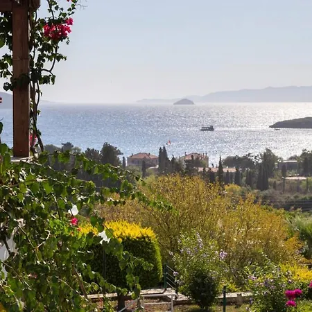 House With Sea View And Shared Pool In Bodrum * Turgutreis